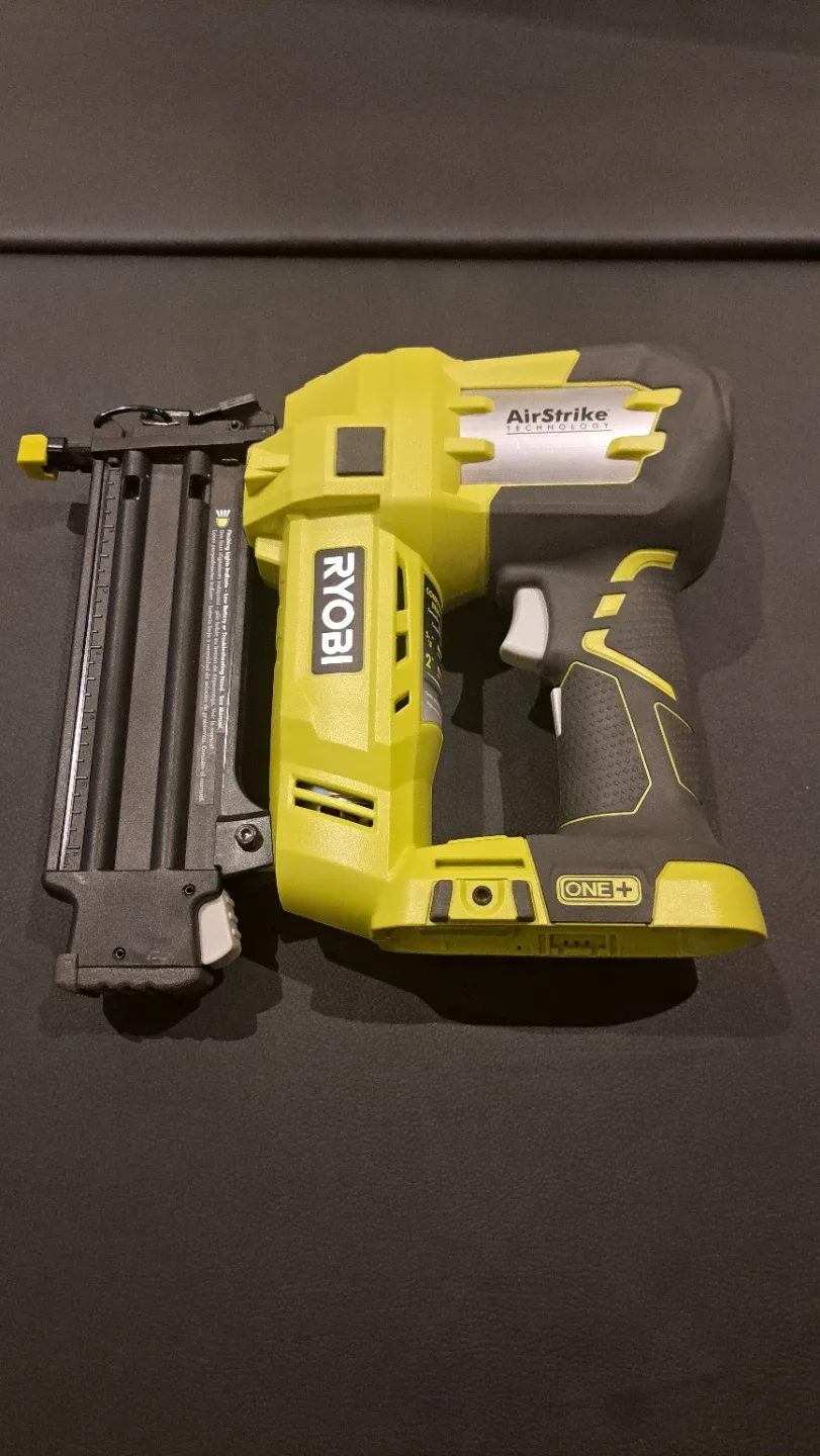 Ryobi 18GA Cordless Brushless 2" Brad Nailer