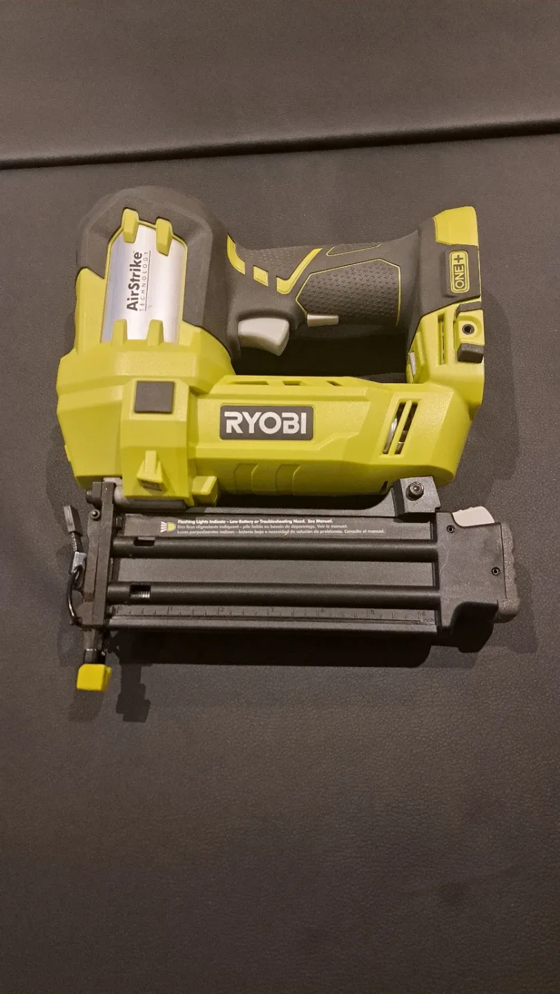 Ryobi 18GA Cordless Brushless 2" Brad Nailer image indicator(2)