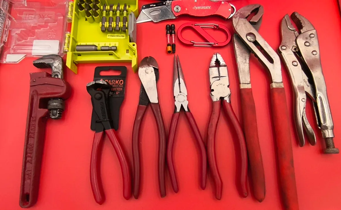 SafeSense™ Milwaukee Impact Kit  | Full Hand Tool Set image indicator(5)