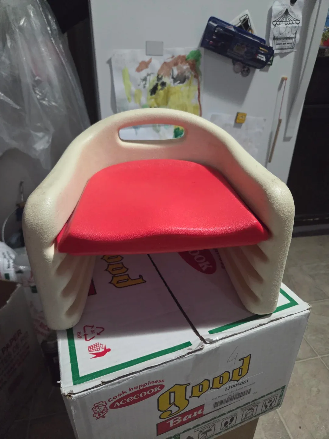 Like New Adjustable Durable Booster Seat