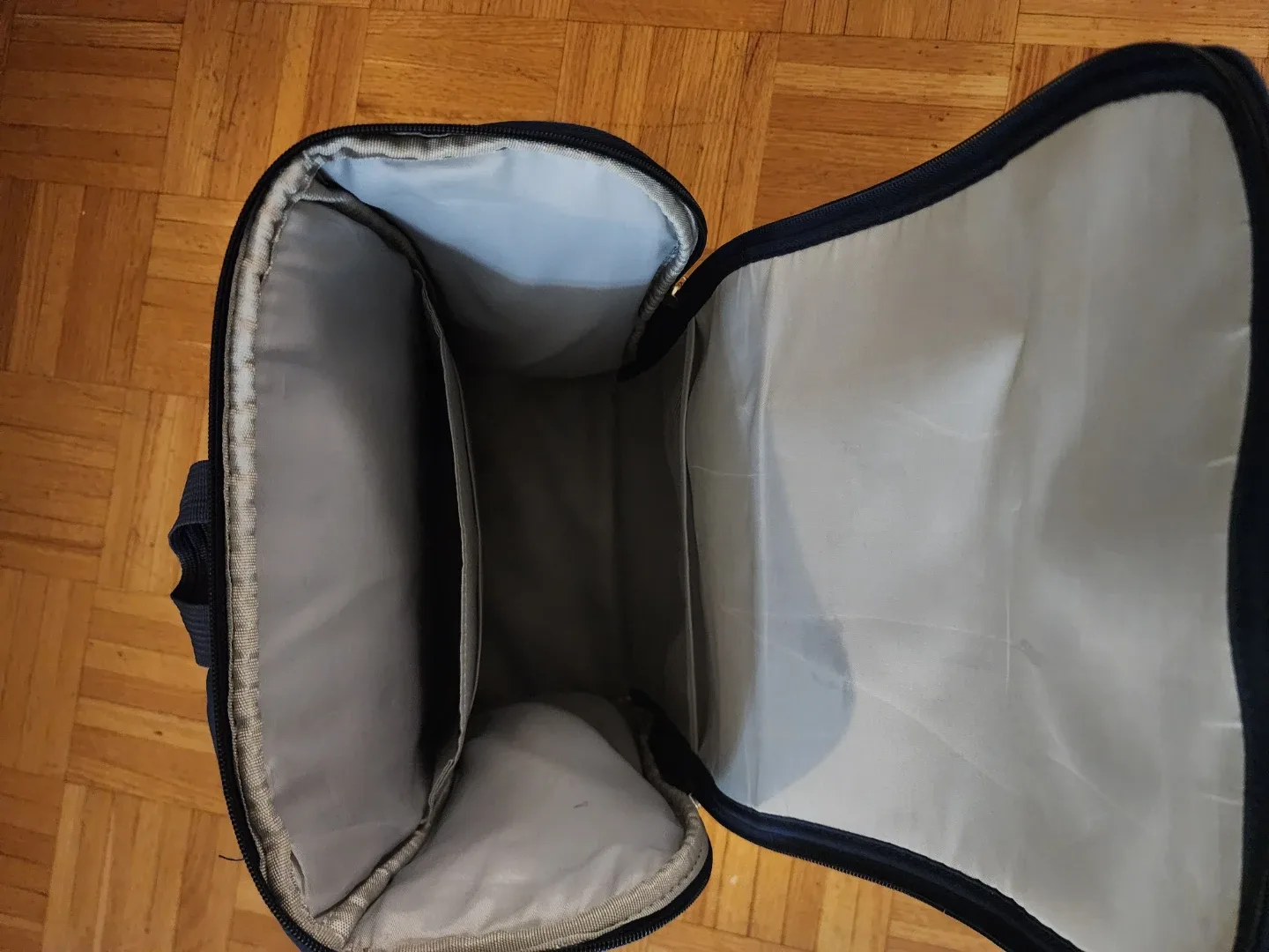 Unique Blue Dinosaur Kids Backpack image indicator(5)