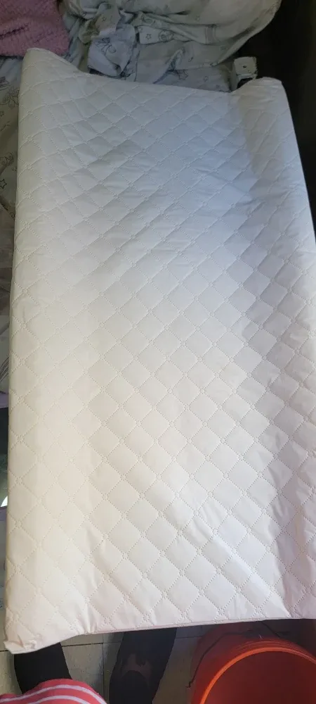 White Baby Changing Pad image indicator(3)