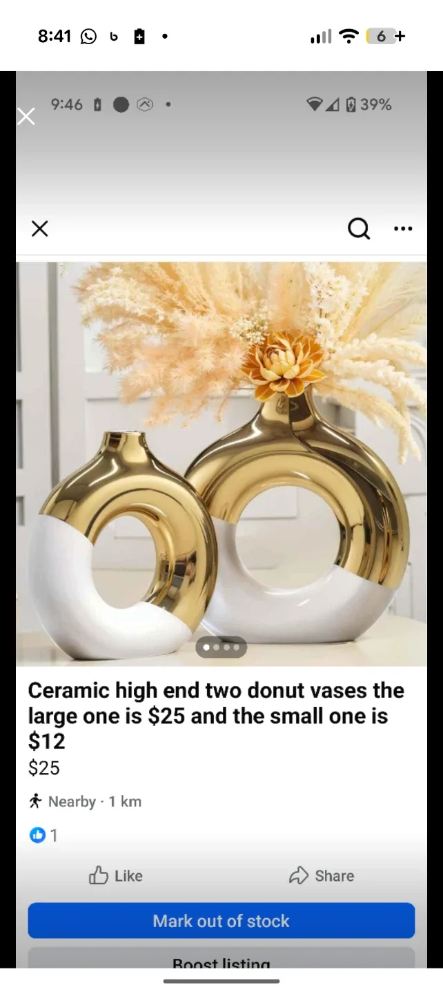 Ceramic Donut Vase - Gold & White image indicator(5)