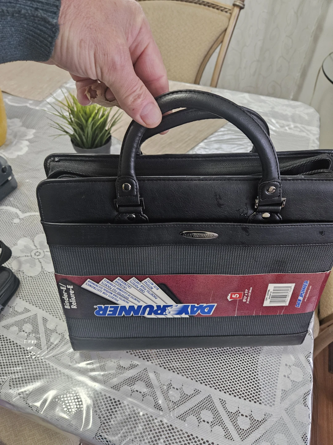 Day Runner Binder/Folio - Black
