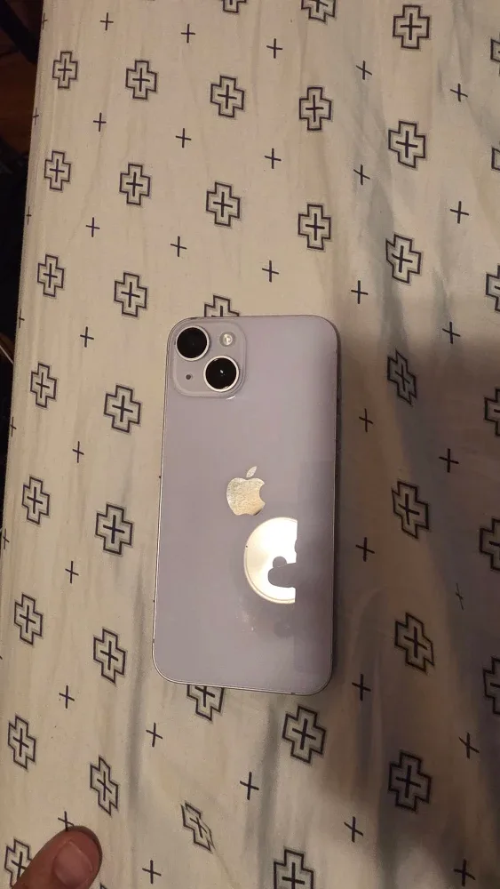 iPhone 14 Purple with Privacy Screen & Case image indicator(3)