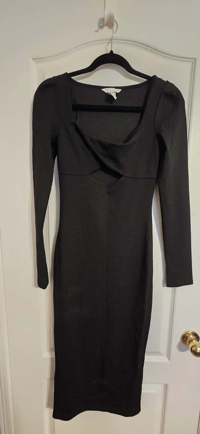 H&M Black Long Sleeve Dress - Size Small