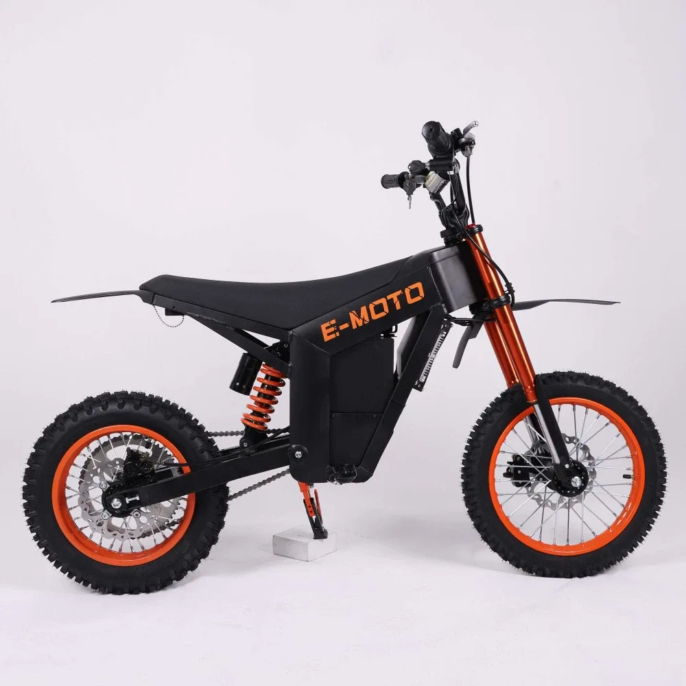 BNIB Tuttio, Christmas sale!! image indicator(8)