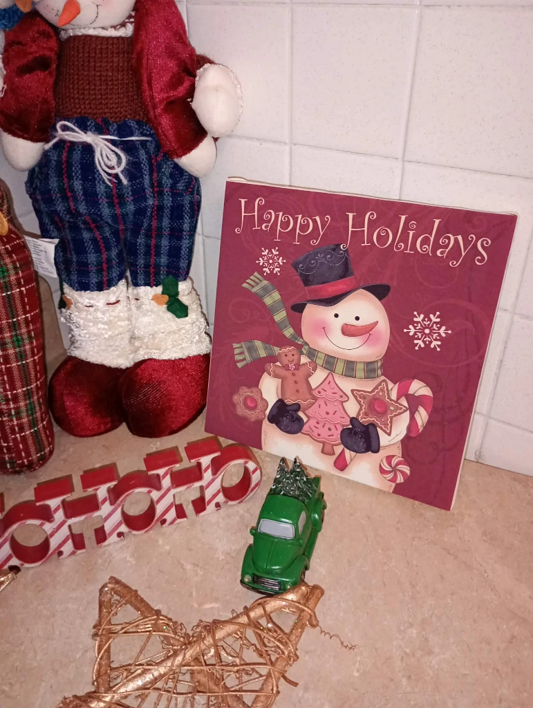 Christmas Decorations Lot - photo 5