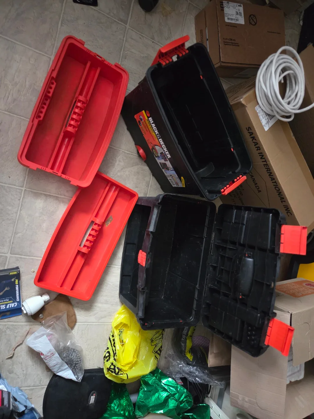 Black And Decker Tools Box, Rolling Tote image indicator(10)