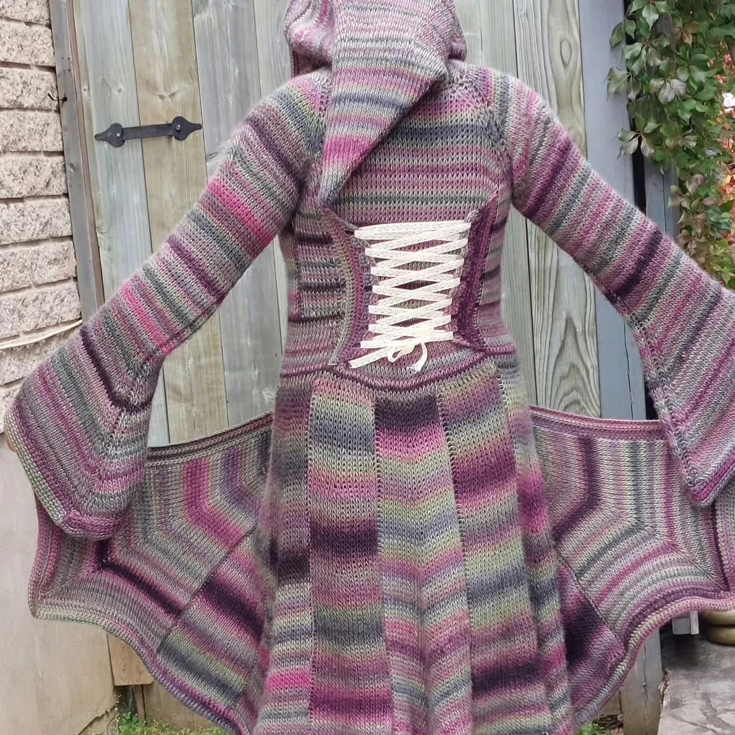 Handmade Elf Coat image indicator(2)