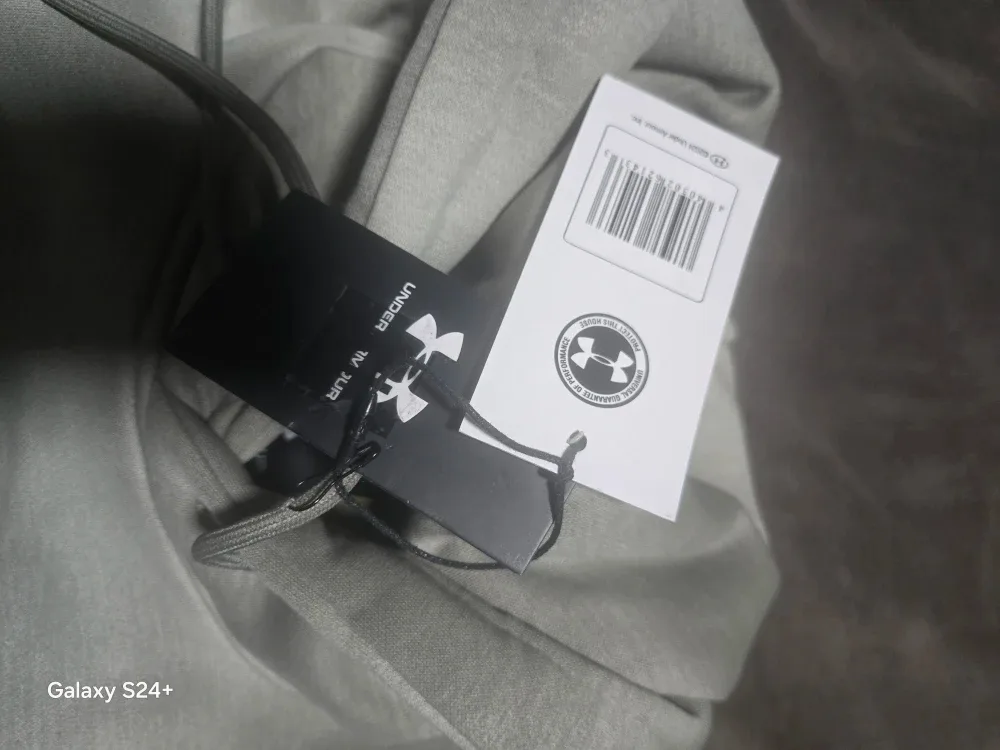 New Under Armour Hoodie image indicator(3)