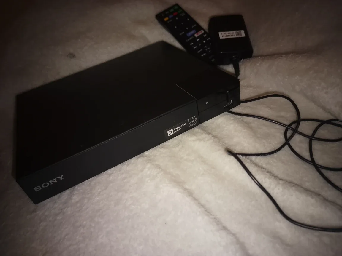 #cleanout Sony BDP-S3700 Blu-ray Disc Player