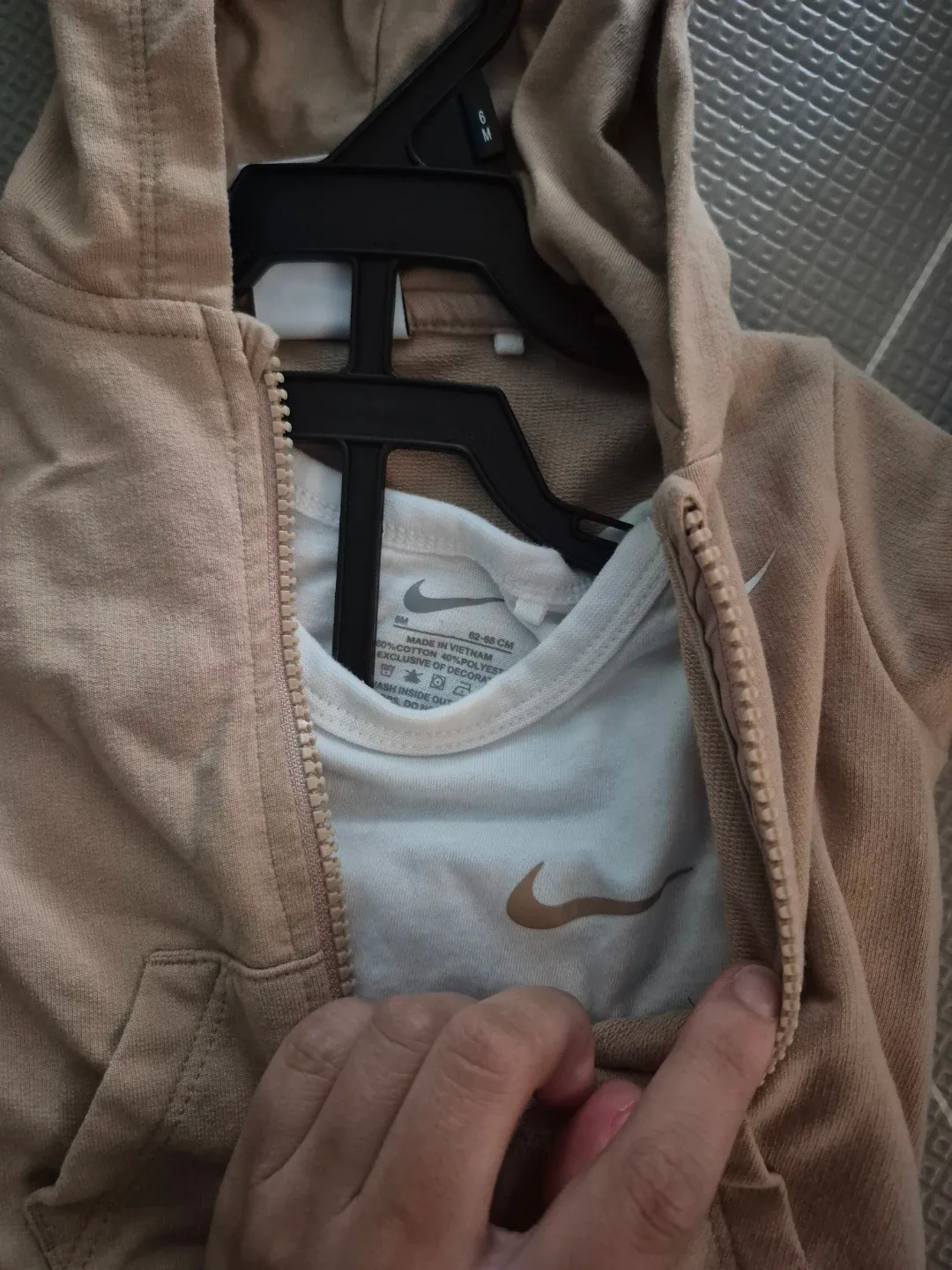 Nike Baby Outfit Set 6M #Cleanout image indicator(2)