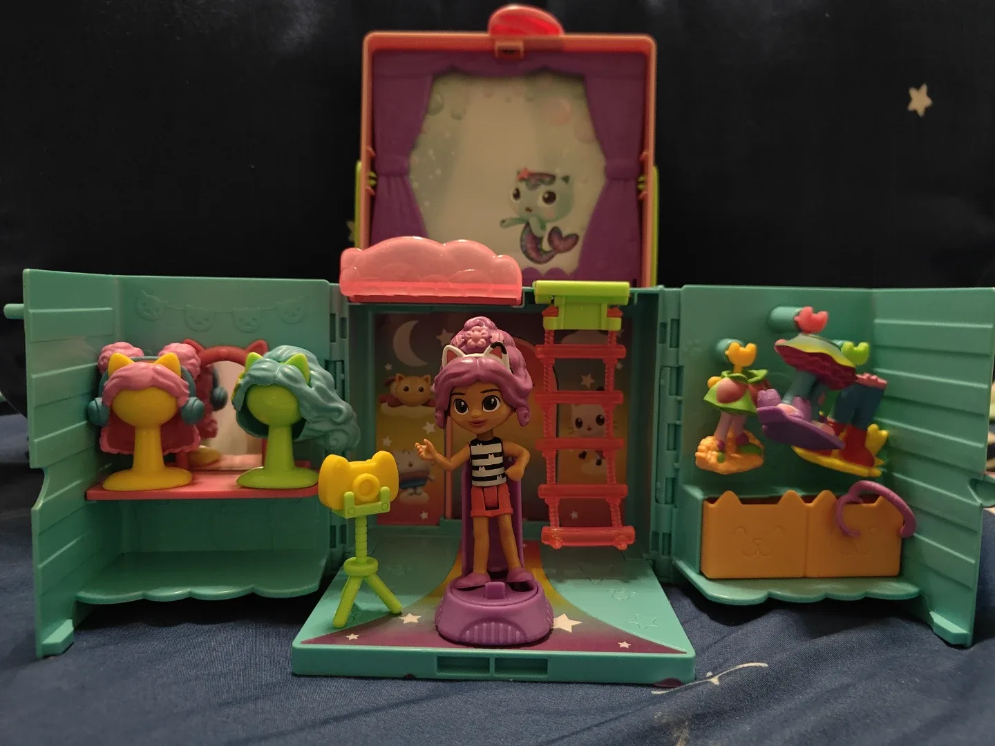 Gabby's Dollhouse Dress-Up Closet