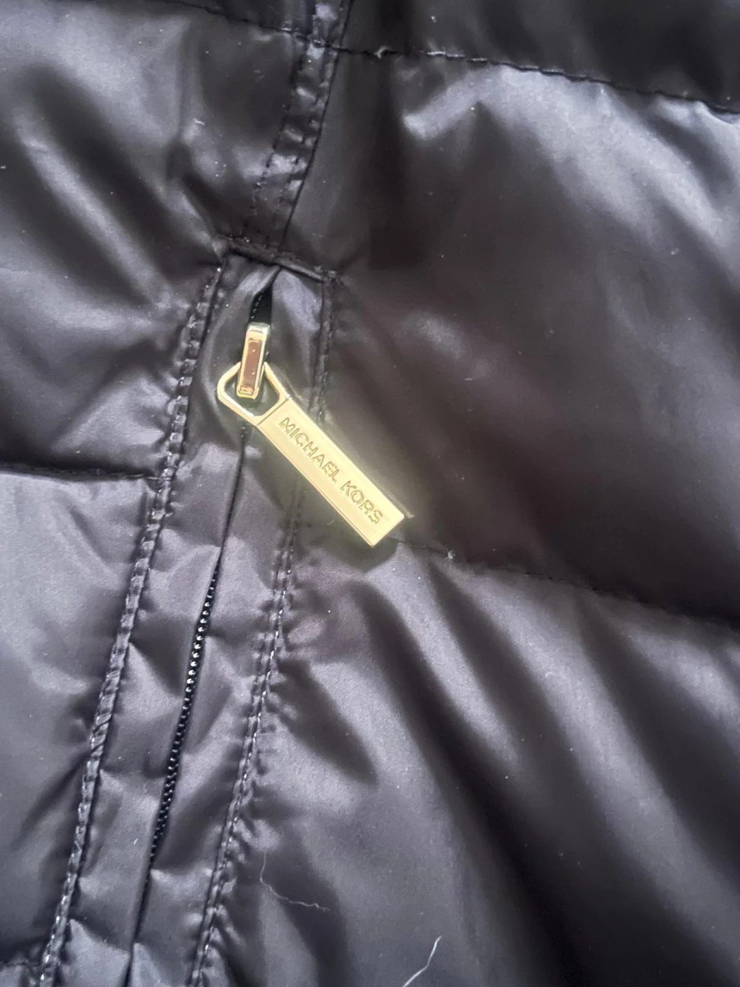Michael Kors Black Puffer Coat size M - photo 5
