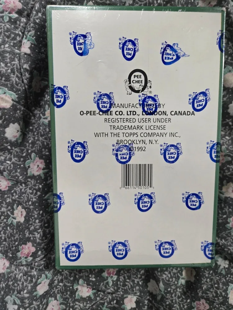 O-Pee-Chee Premier '92 Hockey Cards Box image indicator(2)