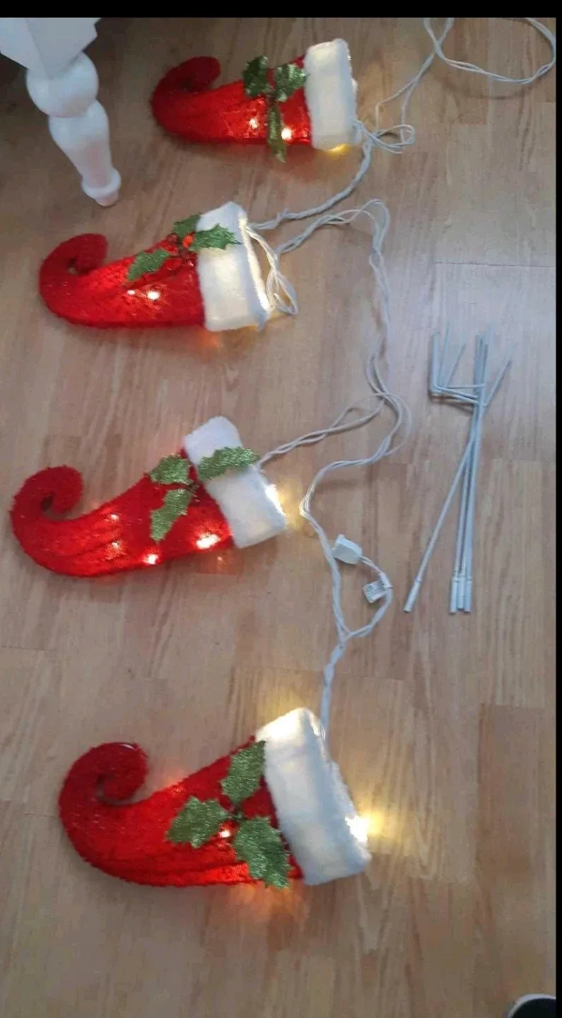Elf Hats  Outdoor  Lights image indicator(3)