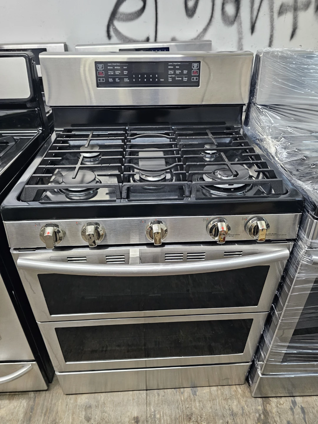 Samsung 30in Stainless steel gas stove