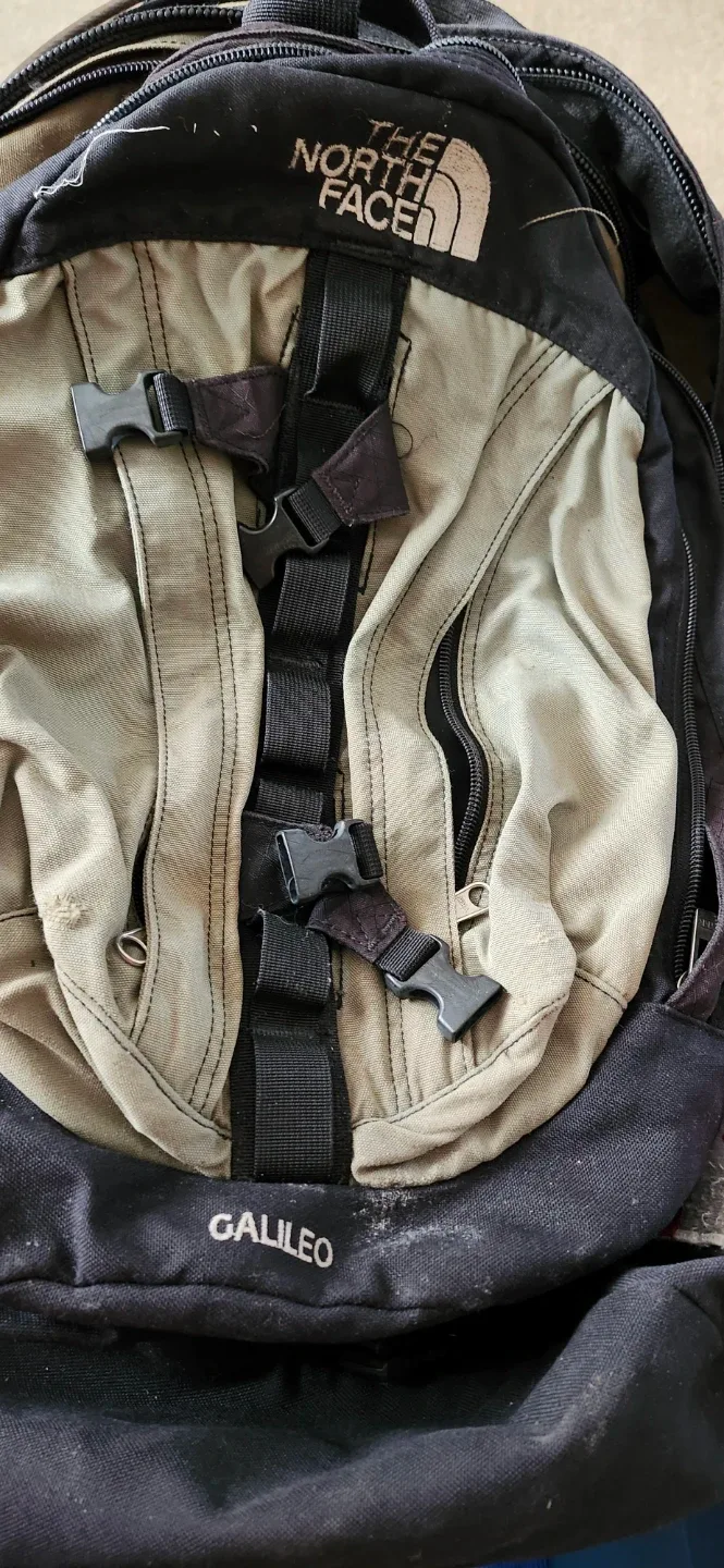 North Face Galileo Backpack S3700 #cleanout
