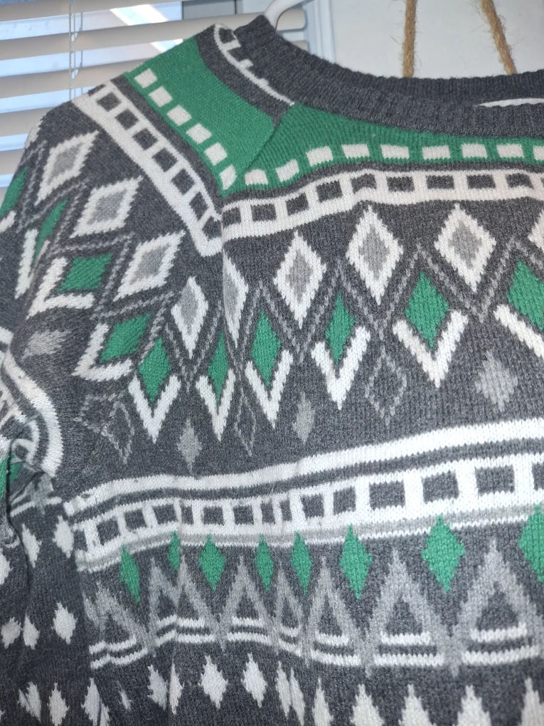 Merona Sweater, Size L - photo 3