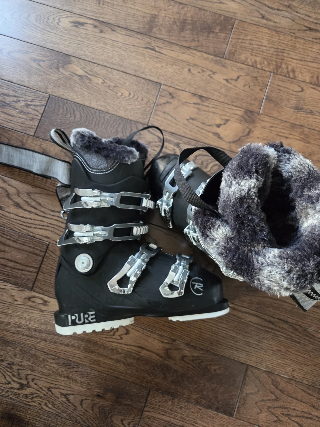 Rossignol Pure Ski Boots - Size 22.5