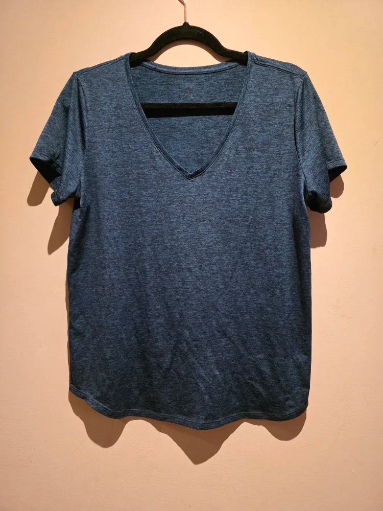 Athletic Works Blue V-Neck T-Shirt