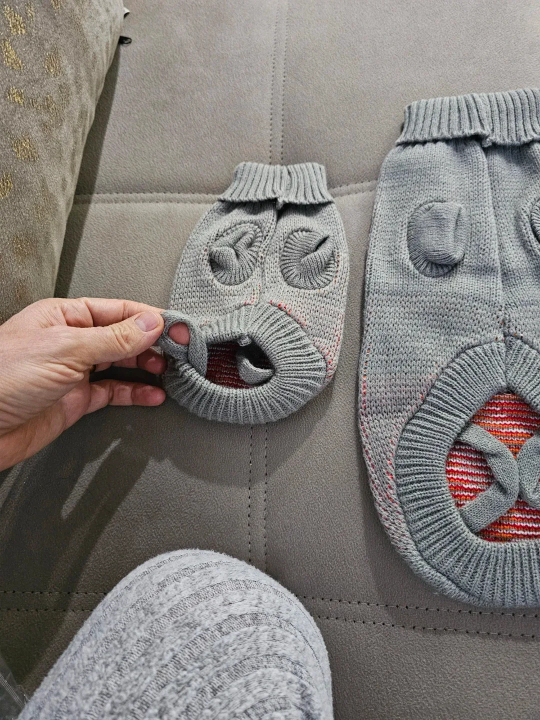 Christmas Matching dog and cat Sweaters - Reindeer Design image indicator(5)