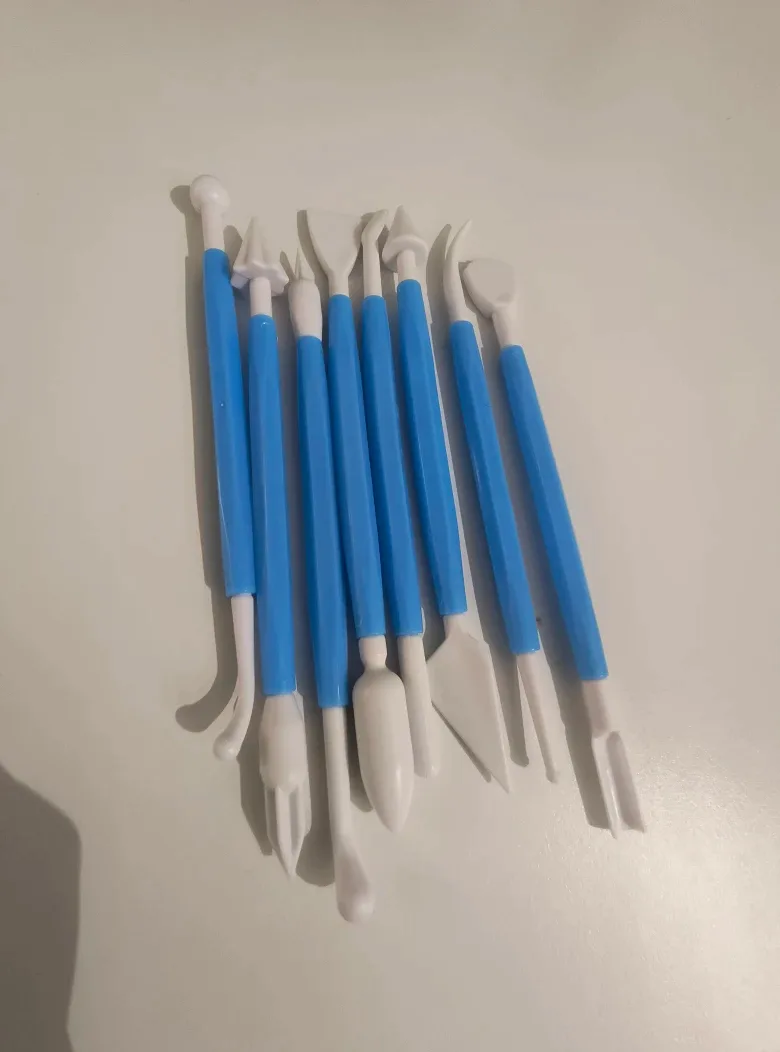 8-Piece Polymer Clay & Fondant Sculpting Tool Set image indicator(3)
