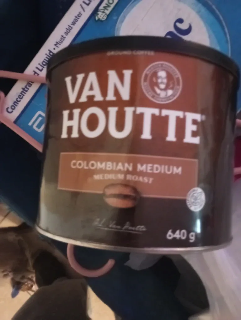Van Houtte Colombian Medium Roast Coffee - 640g