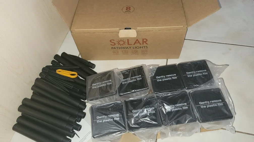 New Solar Pathway Lights - 8 Pack
