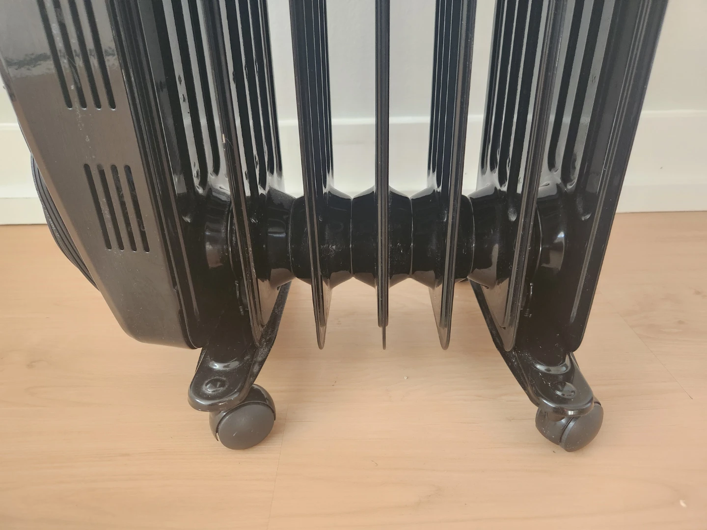 Honeywell EnergySmart Radiator Heater - Black - photo 4