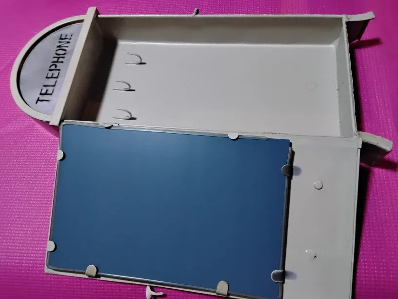 Vintage Style Telephone Booth  ☎️ image indicator(10)