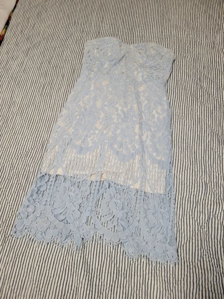 Assorted dresses, skirts, and tops #Cleanout image indicator(7)
