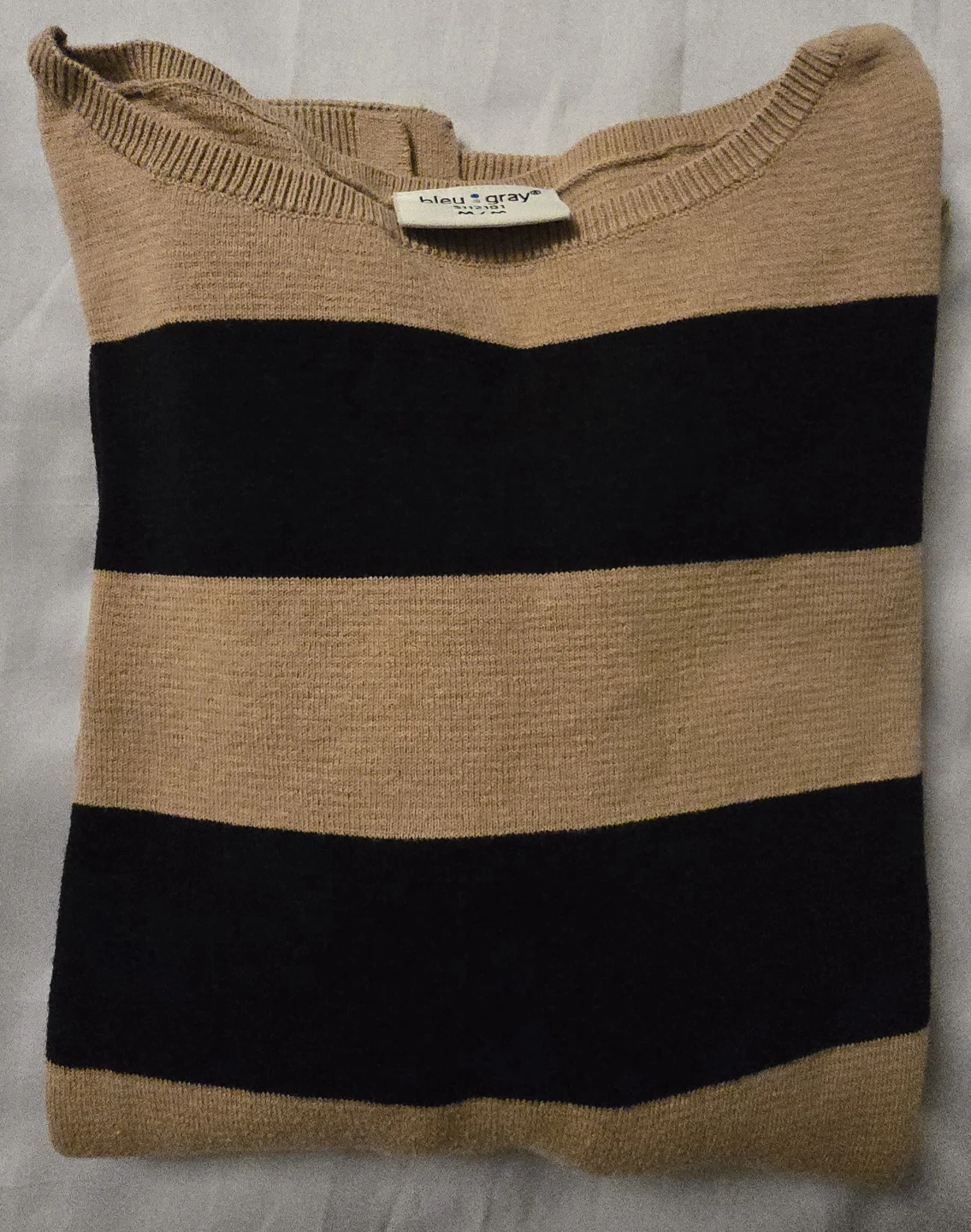 Tan & Black Horizontal Striped Sweater! - Size Womens Medium - photo 4