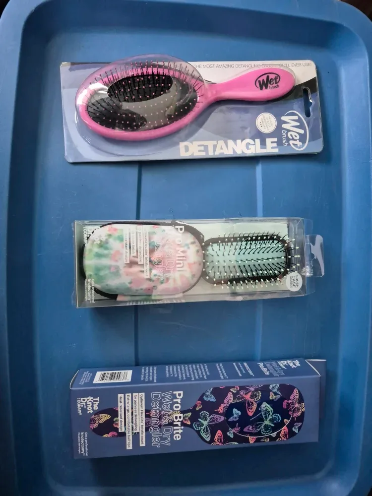 Wet Brush & Conair Detangler Set - New