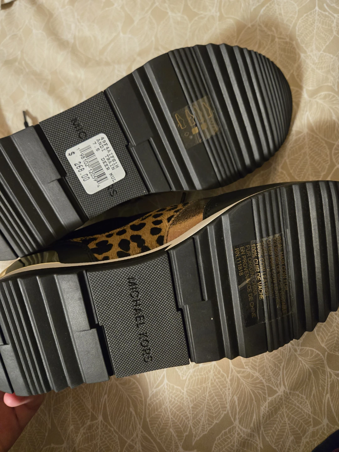 Michael Kors Sneakers Size 7.5 - photo 4
