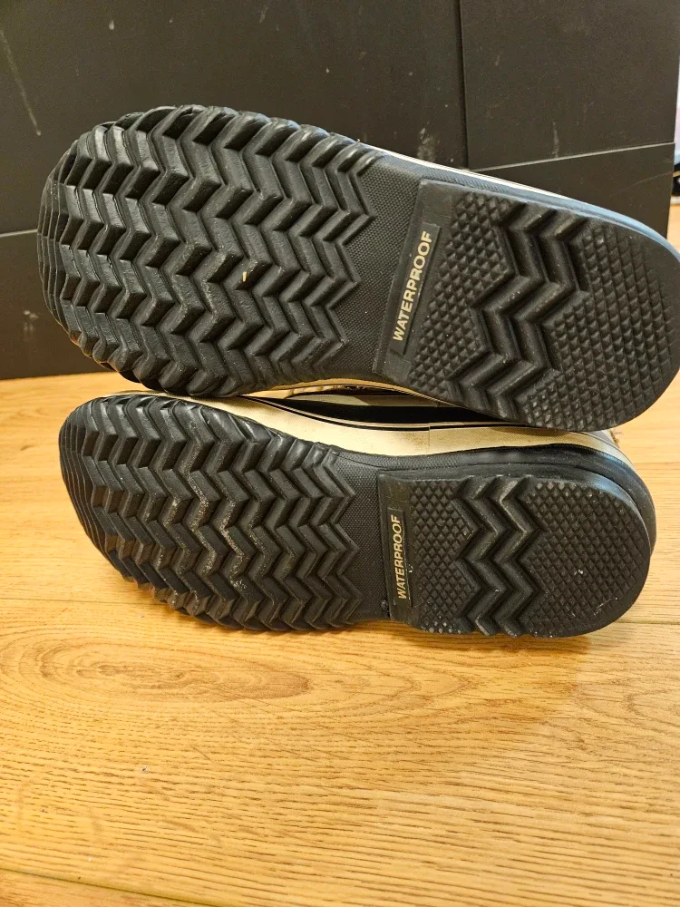 Sorel Waterproof Winter Boots image indicator(3)