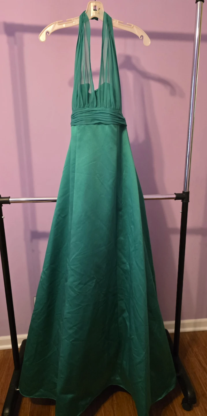 David's Bridal Emerald Green Dress Size 6