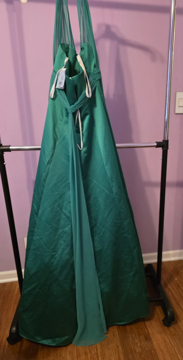 David's Bridal Emerald Green Dress Size 6 - photo 2