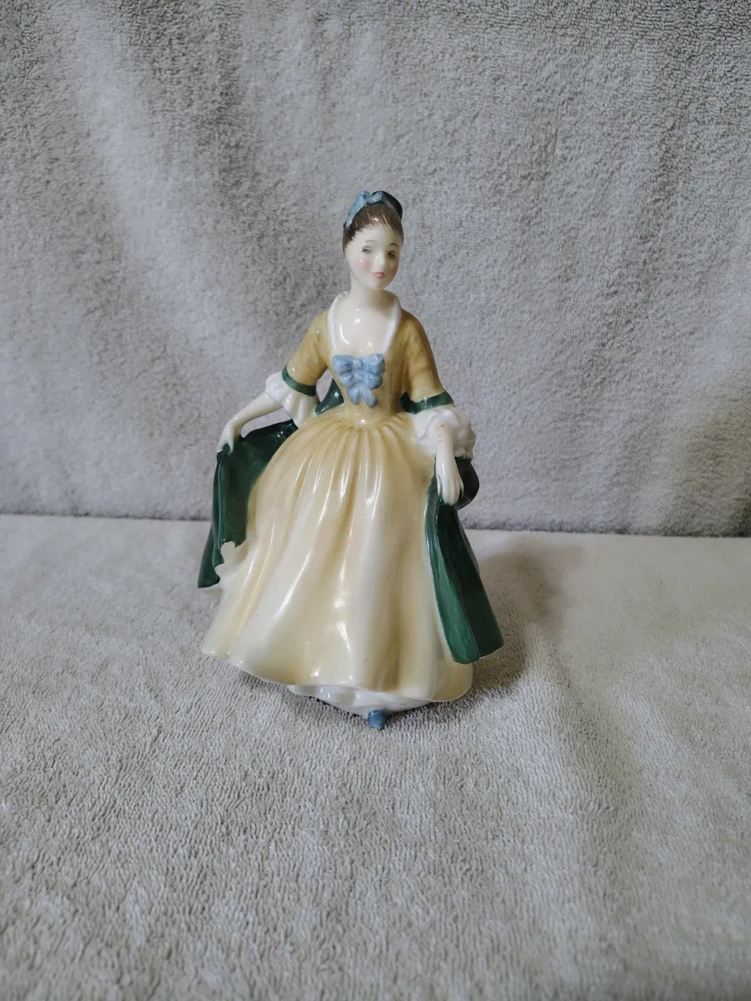 Royal Doulton Figurine "Southern Belle"