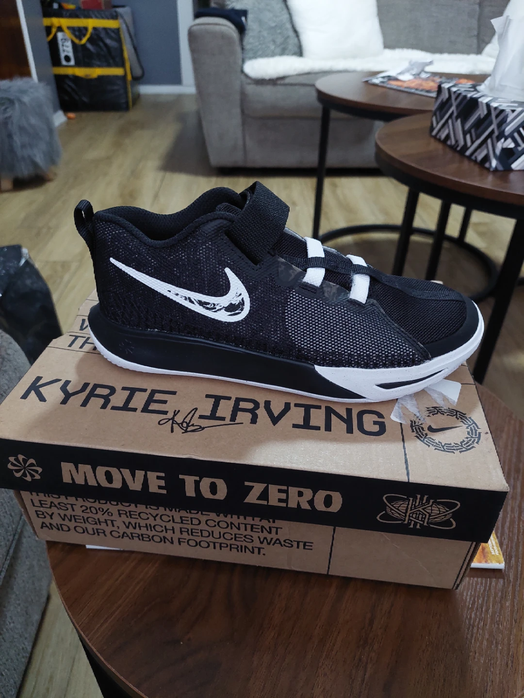 Nike Kyrie Irving Basketball Shoes