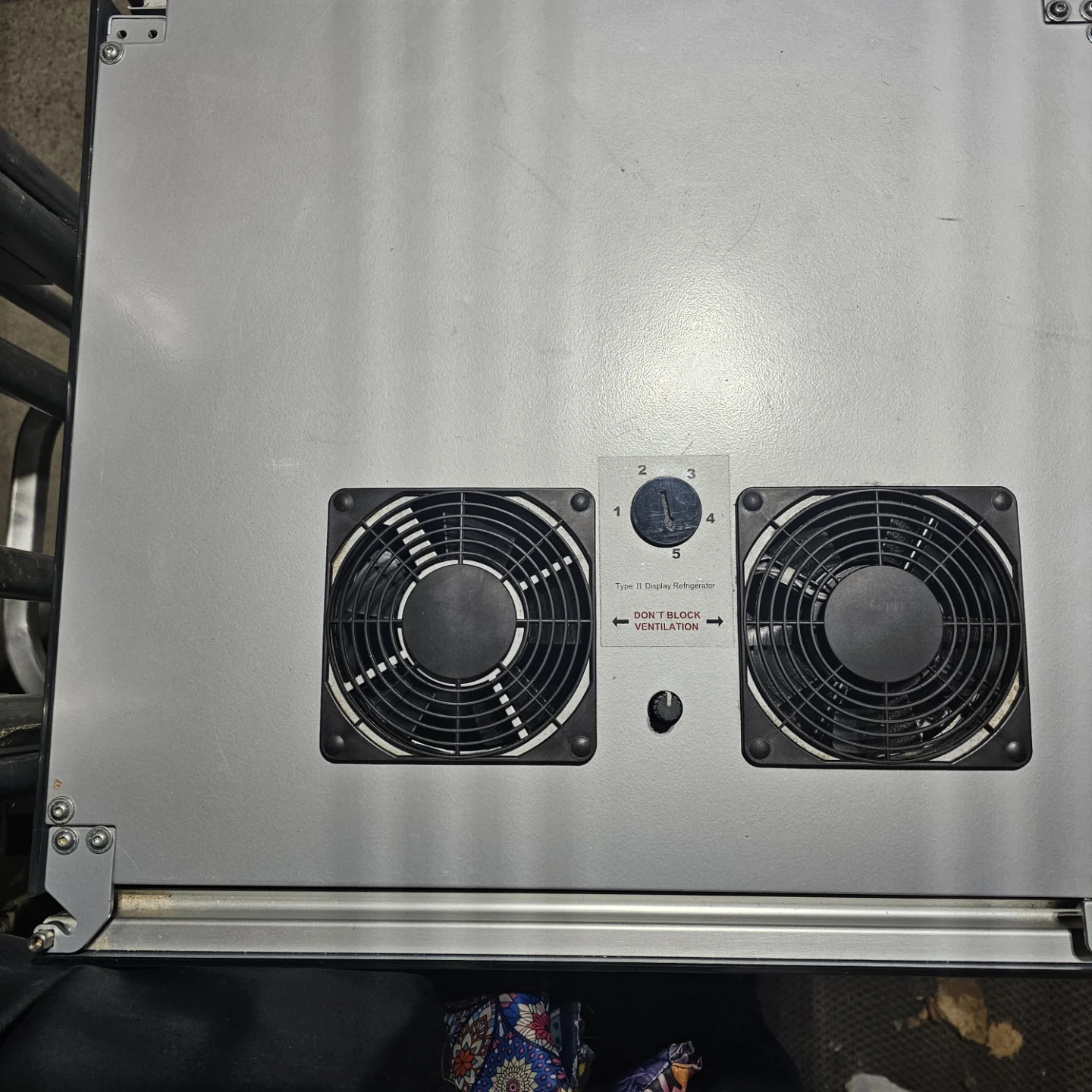Red Bull Display Refrigerator - photo 3
