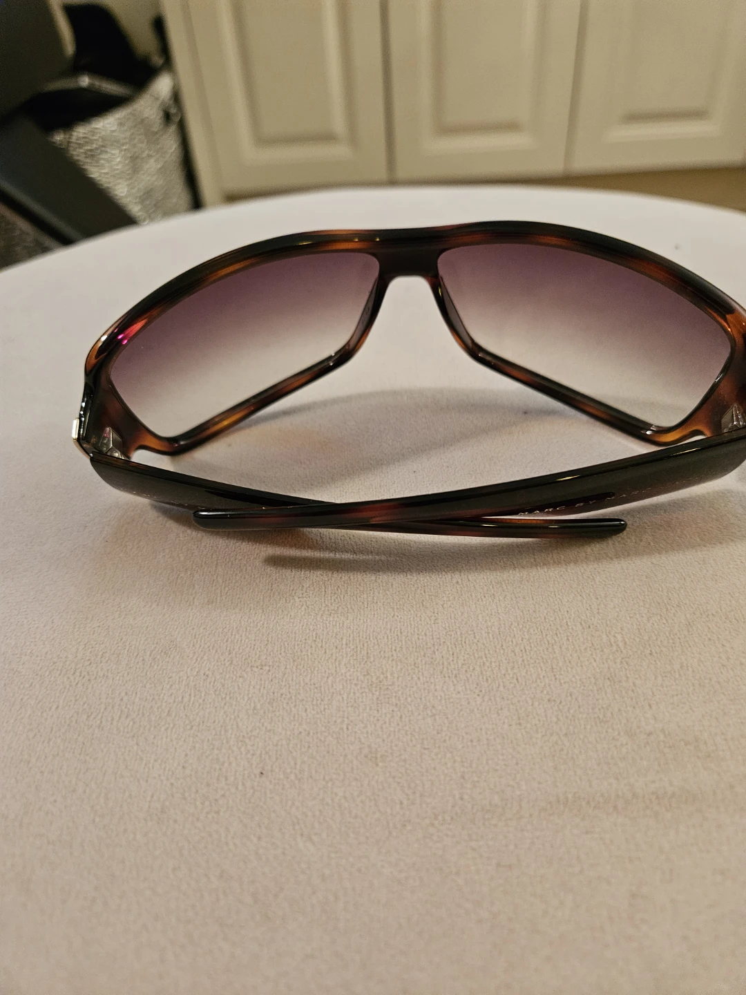 Marc by Marc Jacobs Sunglasses - photo 2