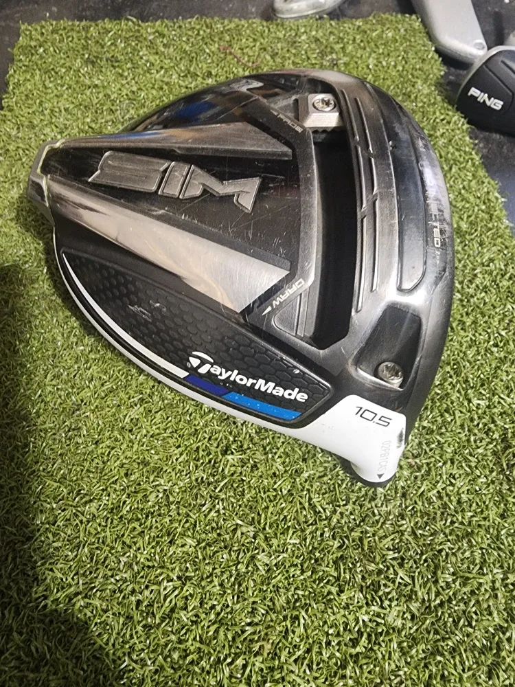 Taylormade Sim Driver Head RH 10.5