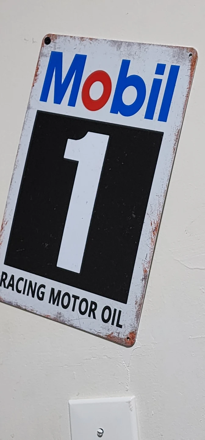 Mobil Racing Motor Oil Sign - photo 2