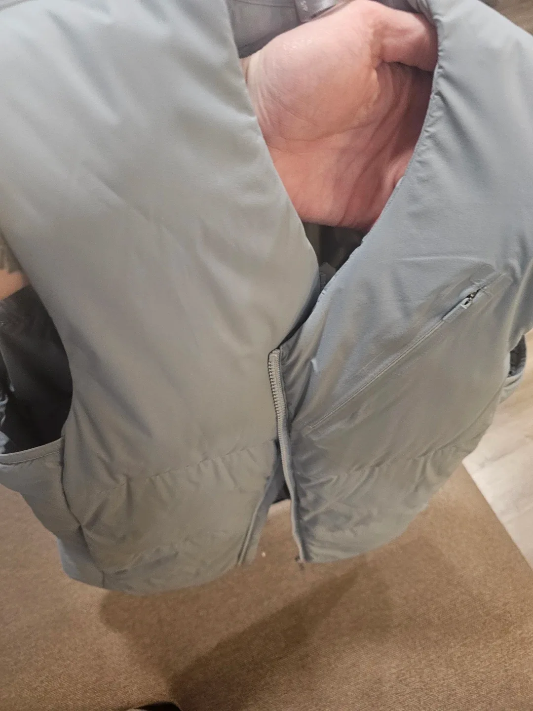 Arc'teryx Veilance Down Vest - Size S image indicator(3)