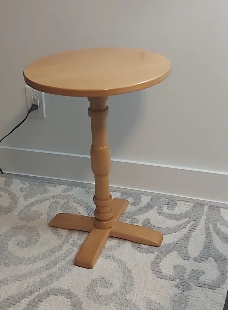 Round side Wood table image indicator(2)