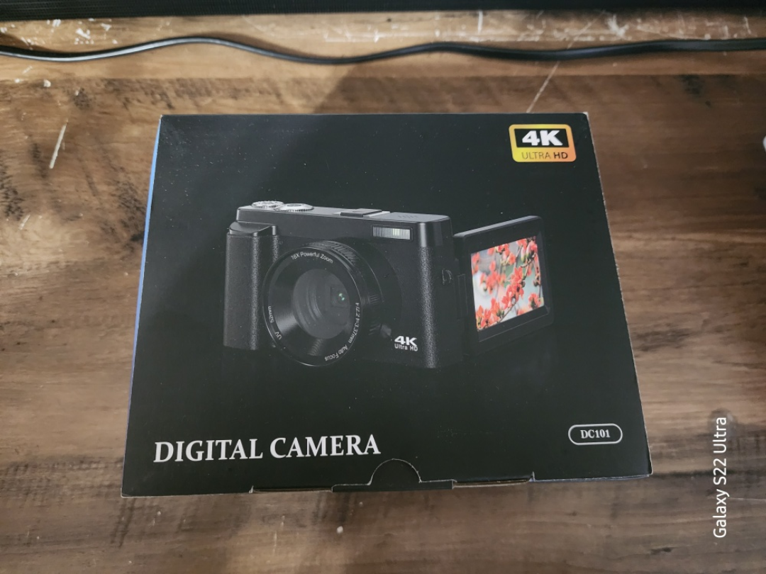 4K Ultra HD Digital Camera DC101