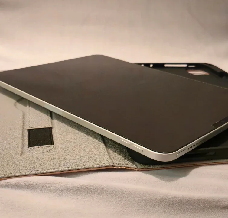 iPad Pro 11-inch (2018) - 64GB image indicator(3)