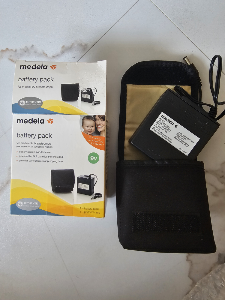 Medela Breast pump +accessories - photo 5